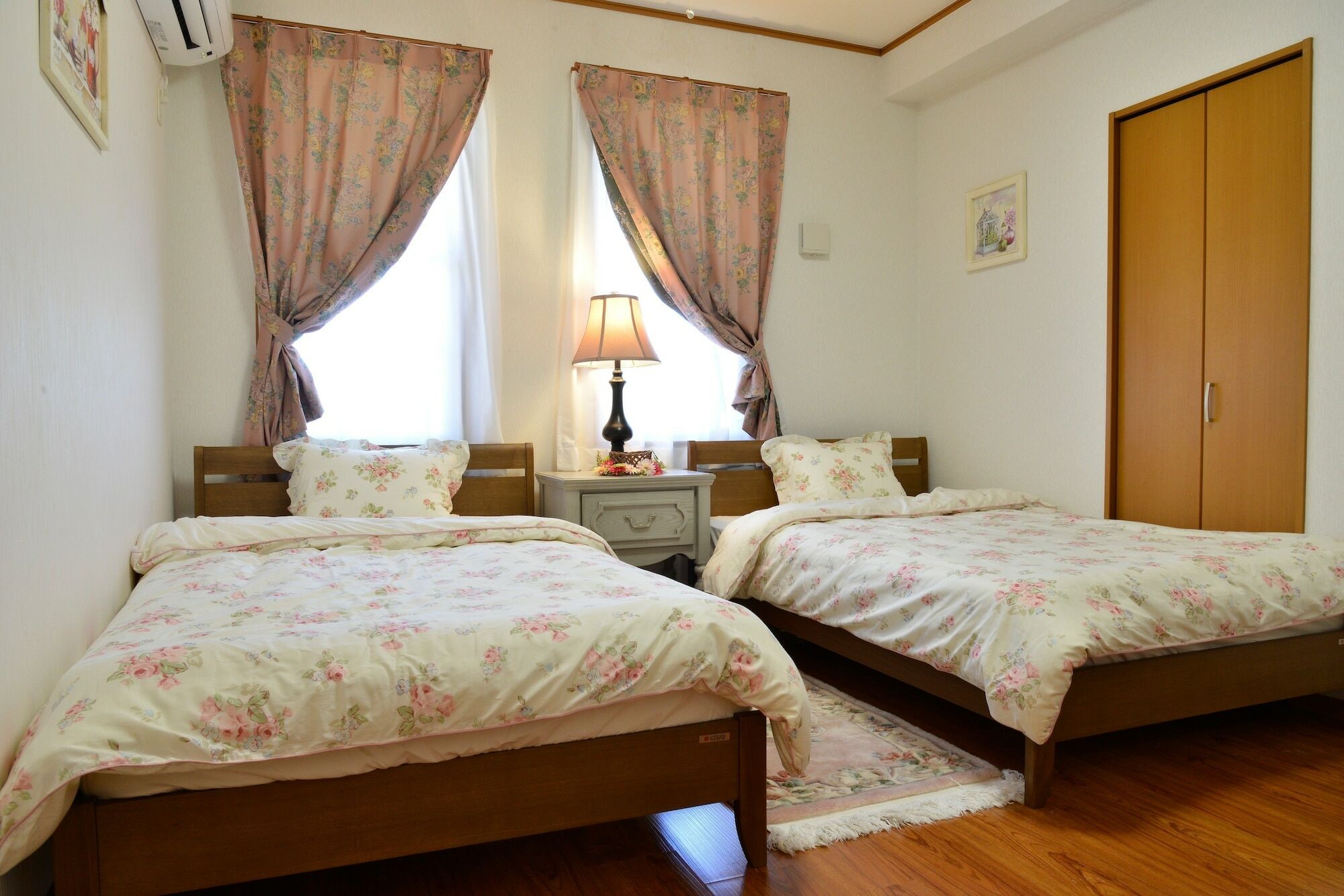 Villa Maeda Biru House Onna Exterior foto